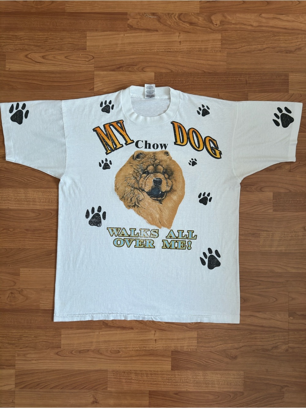 Vintage 90s Fruit of the Loom White Chow Dog Graphic Tee